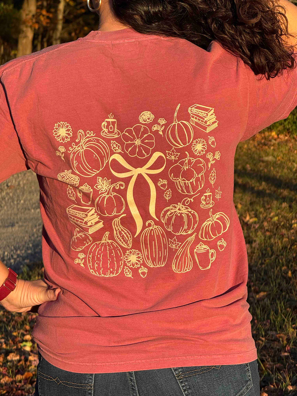 November Short Sleeve T-shirt