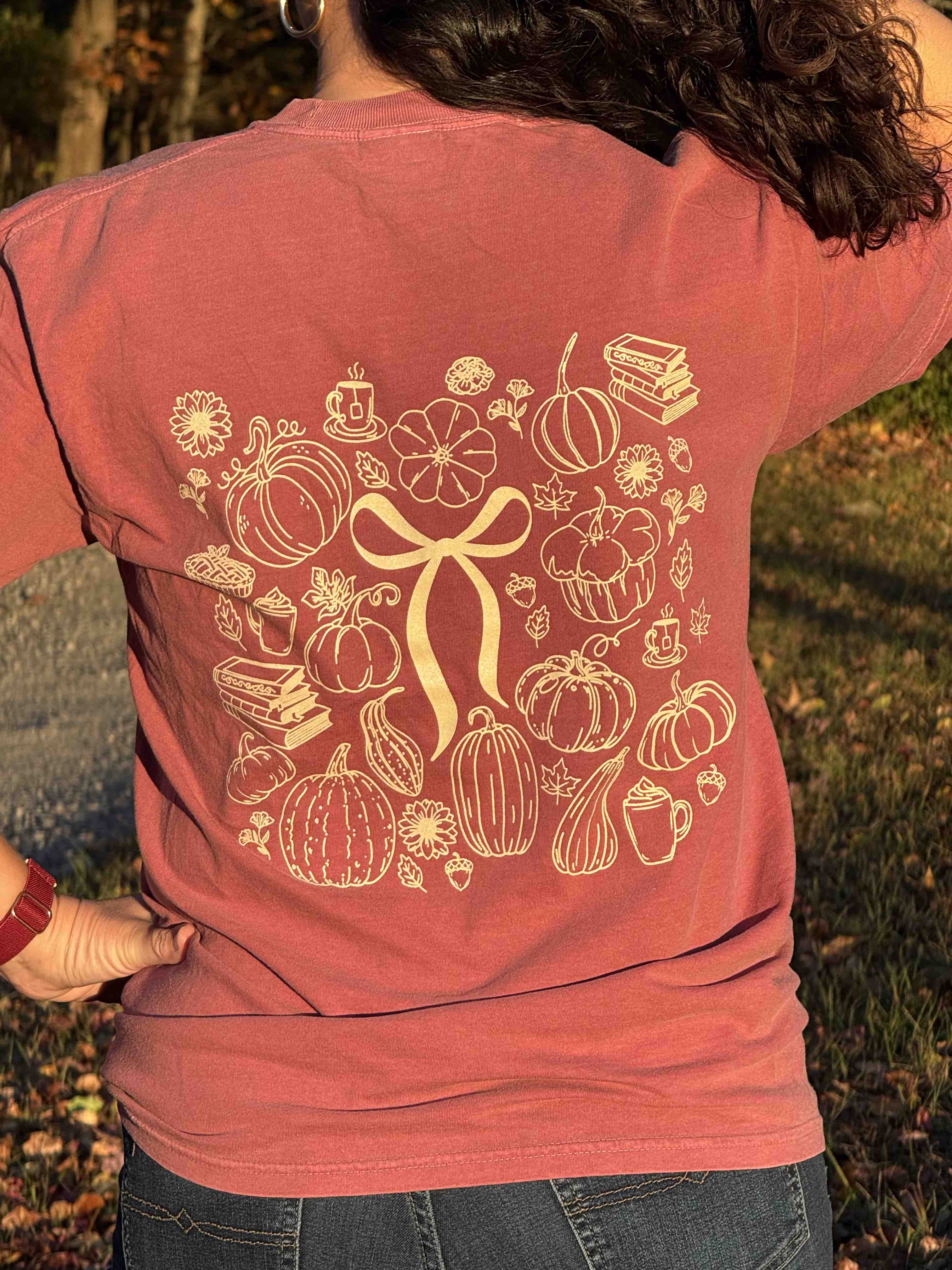 November Short Sleeve T-shirt